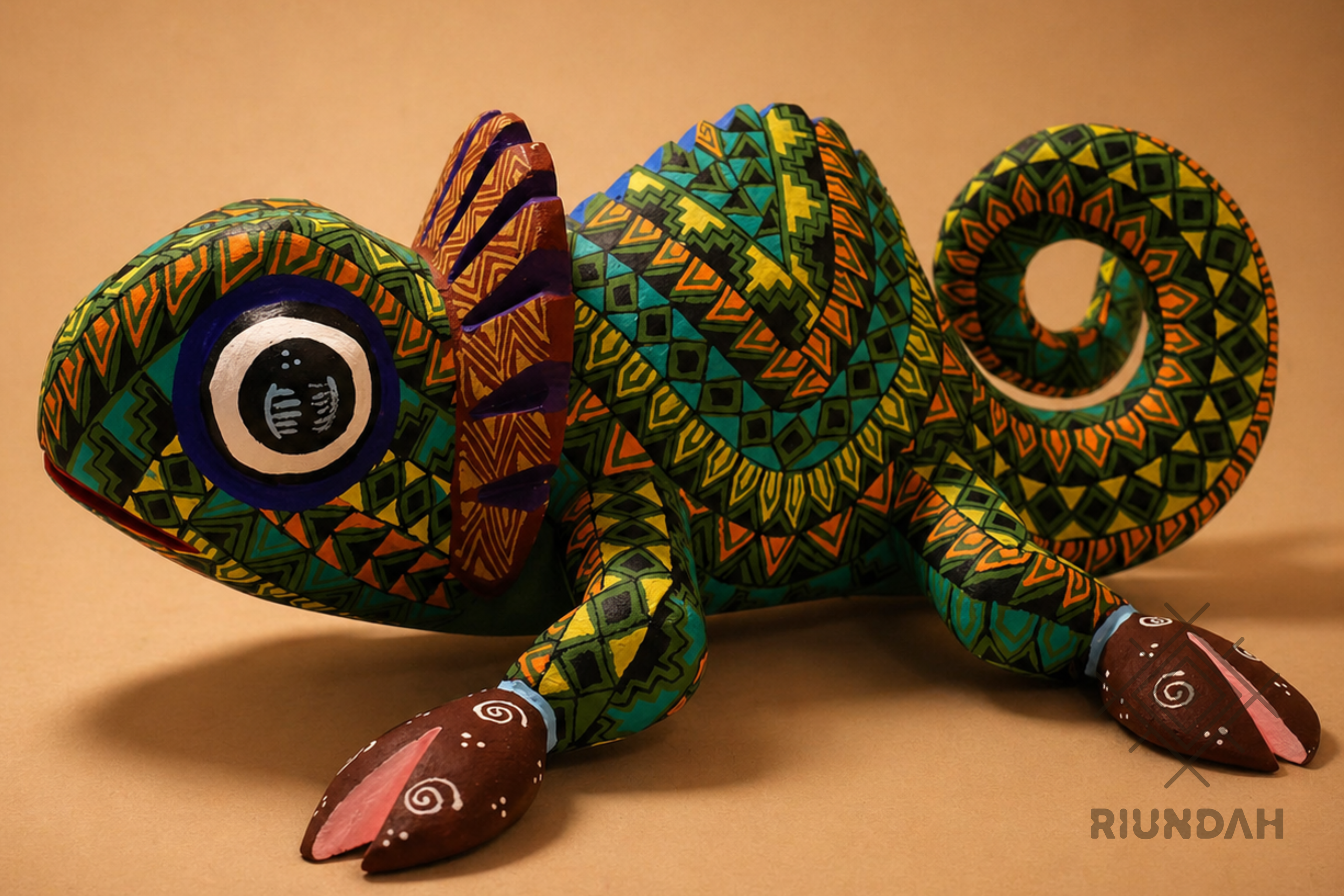 Alebrije camaleón