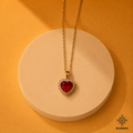Collar de corazón rojo