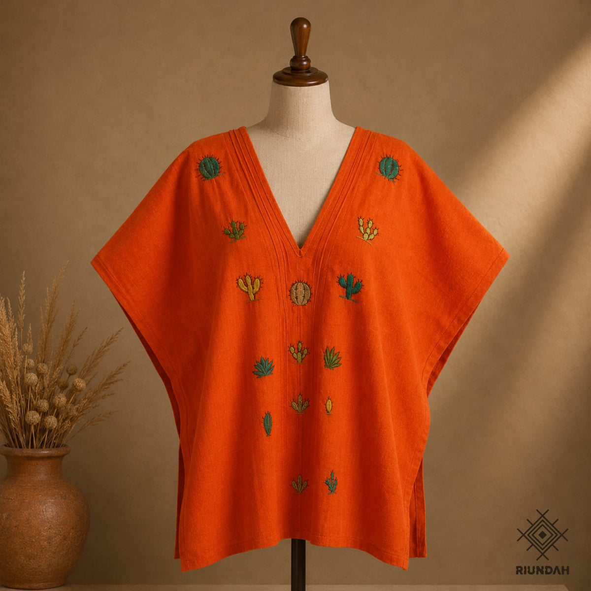 Blusa bordada cactus naranja
