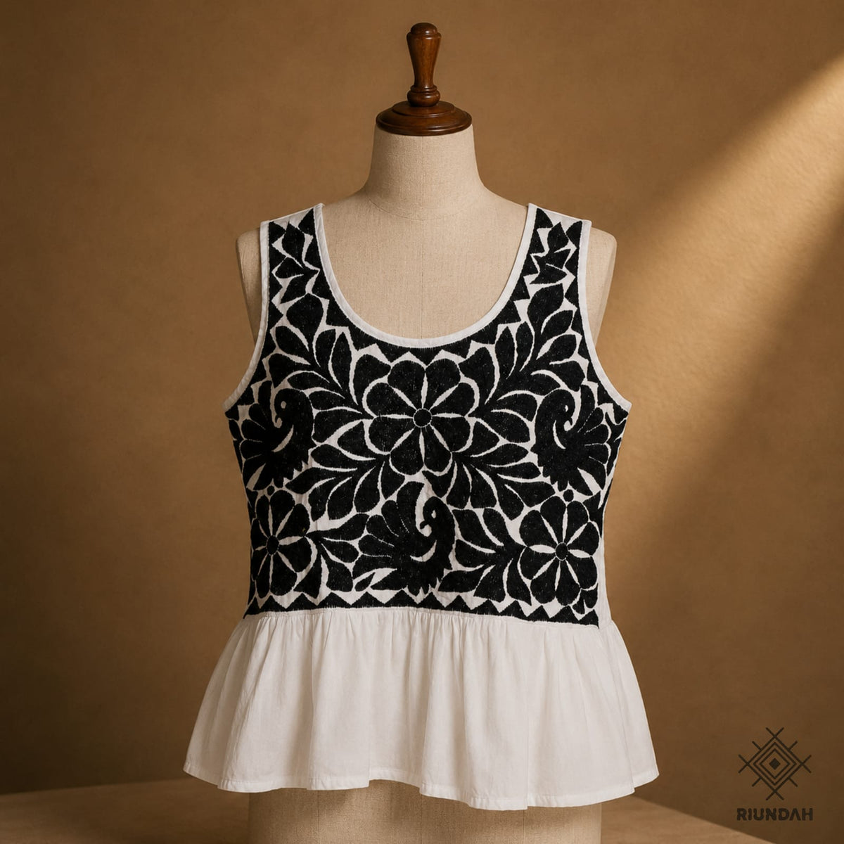 Blusa diseño Tuxtepec color Negro