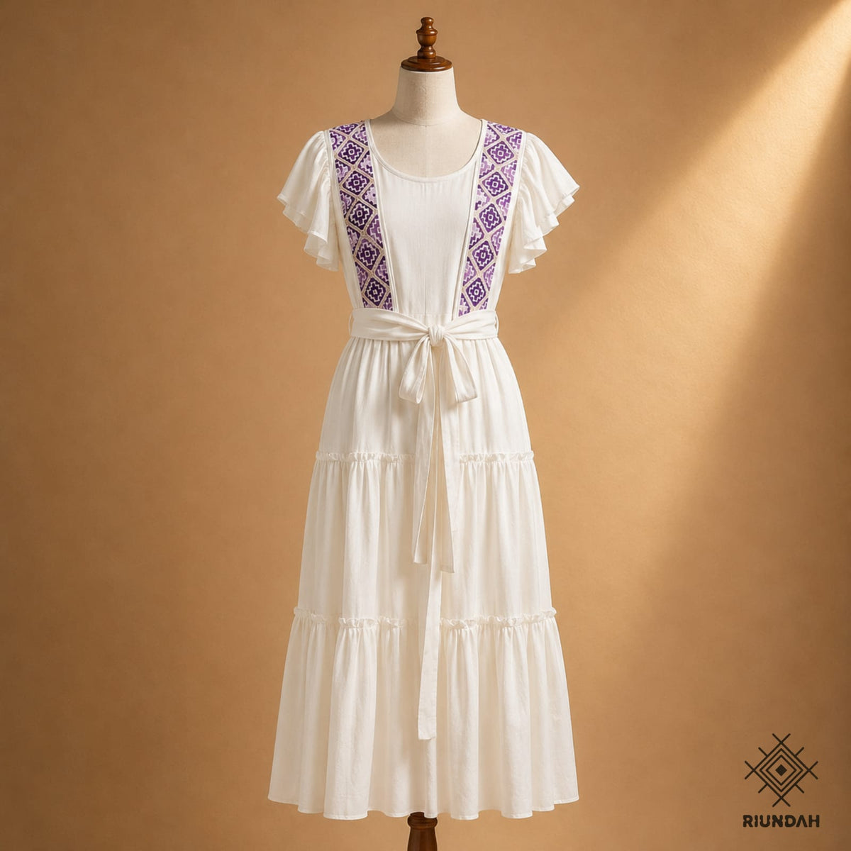 Vestido color Hueso Bordado Grecas