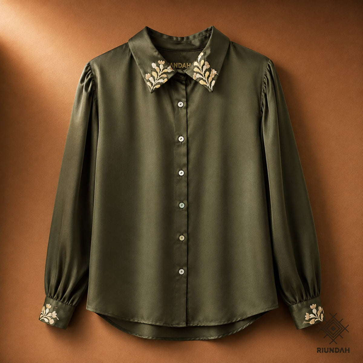 Blusa de Tela Tipo Seda  Color Verde